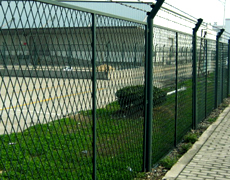 expanded mesh fence