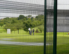 triangle bending fence